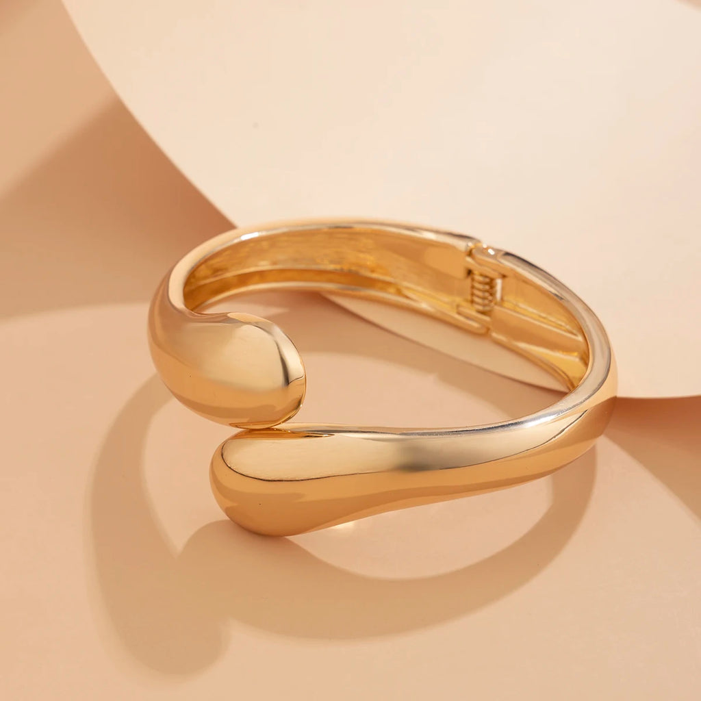 Ingemark Hip Hop Inlaid Rhinestones Water Drop Spring Bangle for Women Creative Irregular Chunky Bracelets Steampunk Jewelry Men